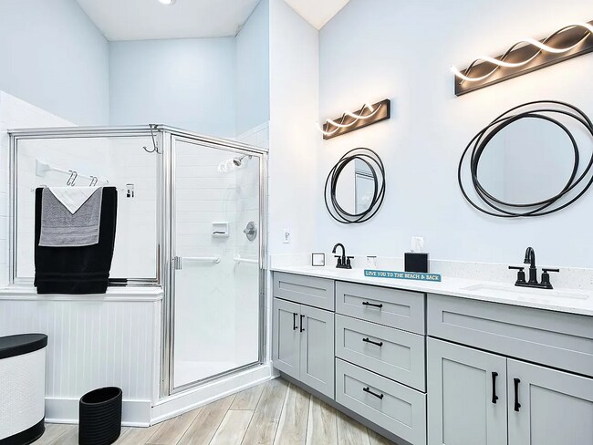 Building Photo - Glendale