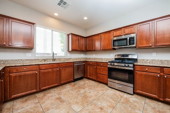 Building Photo - 8032 Carr Valley St