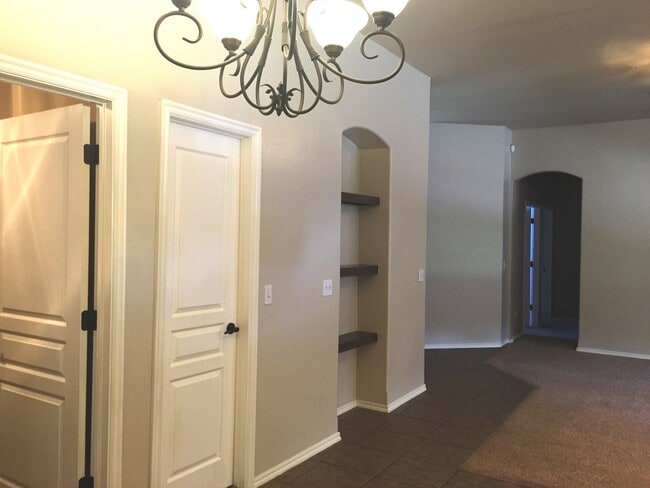 Building Photo - 16009 Bravado Pl
