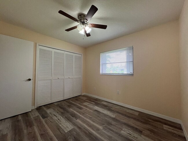Building Photo - 18090 Avonsdale Cir