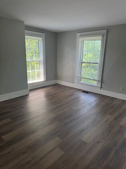 Living Room - 224 Cherry St