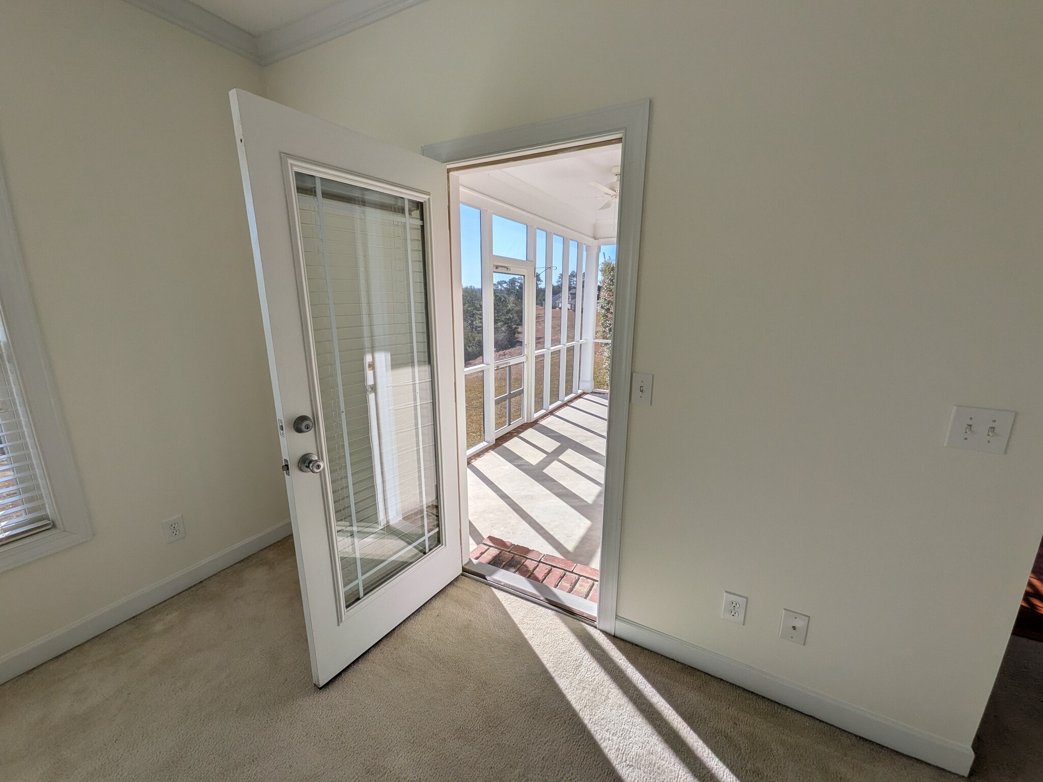 Building Photo - 927 Kensington Park Rd