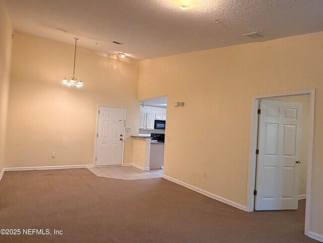 Building Photo - 7920 Merrill Rd