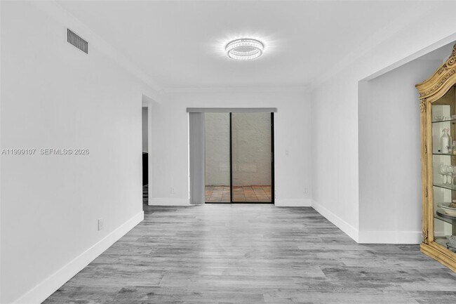 Building Photo - 17532 NW 61st Ct N