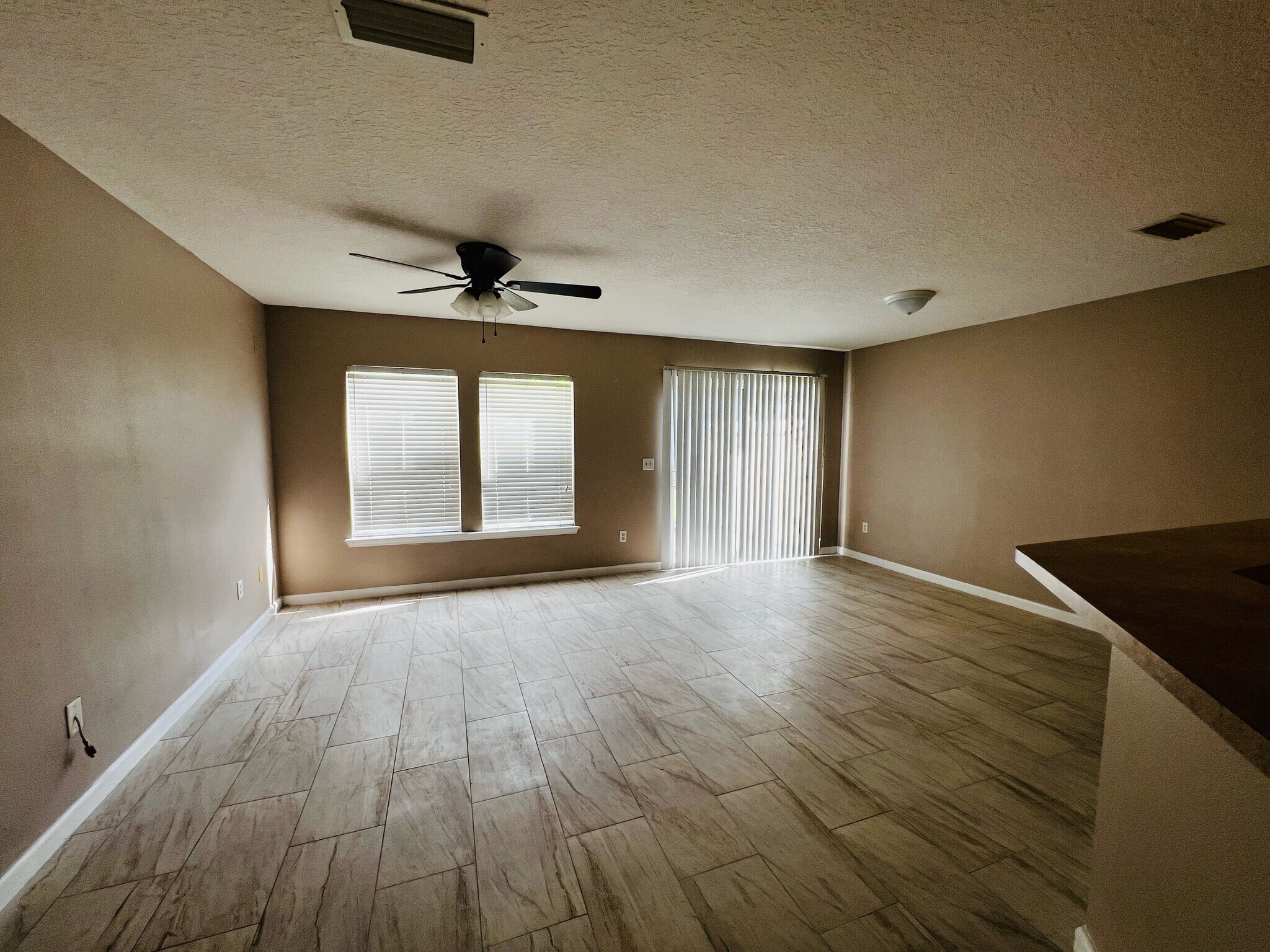 Building Photo - 5908 Brice Ct