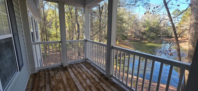 Building Photo - 1007 W Marymont Ln