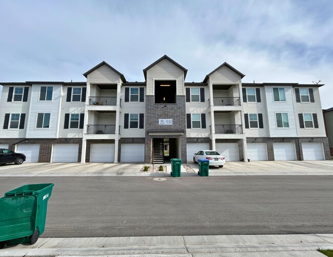 Building Photo - 3668 W 1440 N