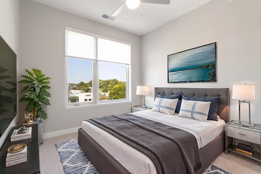 Building Photo - Tigris Tower