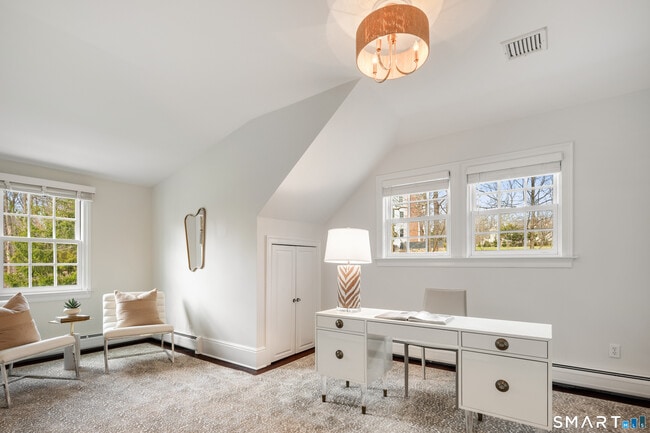 Building Photo - 1421 Oenoke Ridge