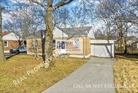 Building Photo - 1180 S New Florissant Rd
