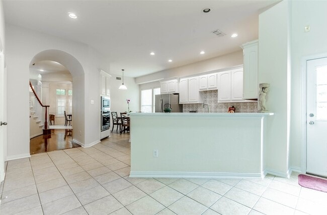 Building Photo - 3920 Autumn Ln