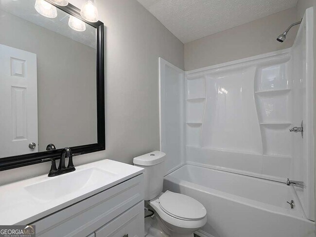 Building Photo - 3874 Mulkey Cir SW