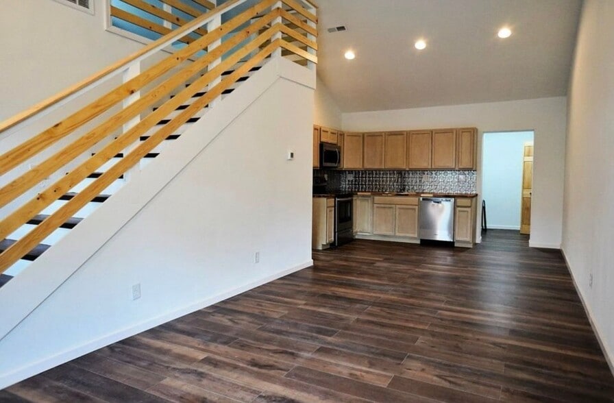 Building Photo - 1254 Rhyne Camp Rd