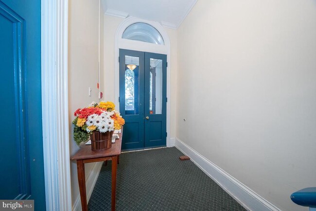 Building Photo - 1726 Wallace St