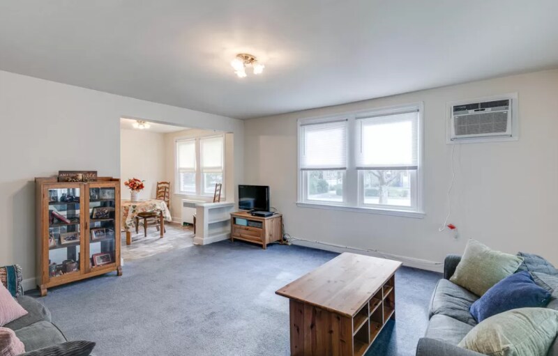 Building Photo - 3273 Teesdale St