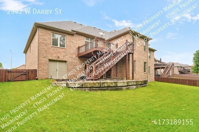 Building Photo - 2342 W Darby St