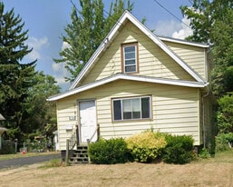 Building Photo - 1340 Vanderbilt Ave