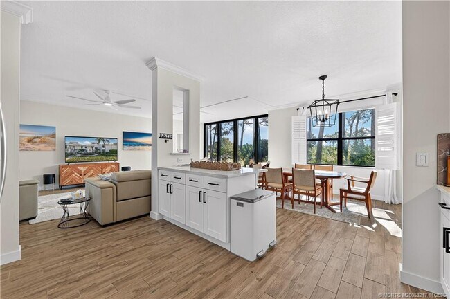 Building Photo - 13438 Harbour Ridge Blvd