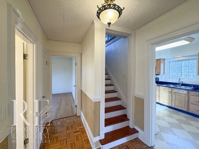 Building Photo - Timeless Vintage Home with Bonus Office, Expansive Yard & A/C