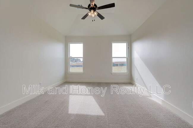 Building Photo - 9304 NW 146th St