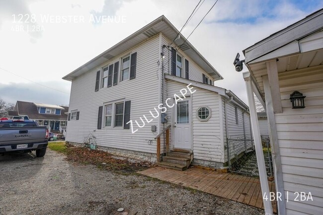 Building Photo - 1228 Webster Ave