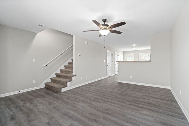 Building Photo - 1007 Glenkirk Dr