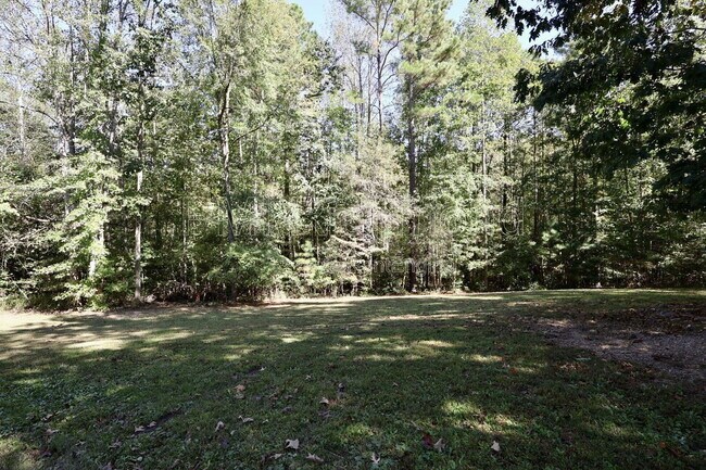 Building Photo - 15831 Haggis Dr