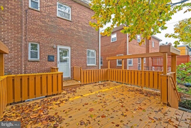 Building Photo - 4411 Harrison St NW