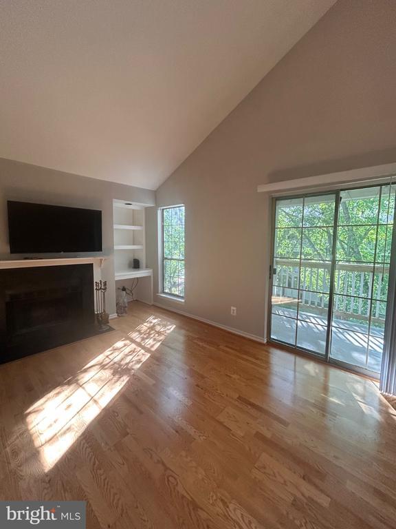 Building Photo - 12158 Penderview Terrace