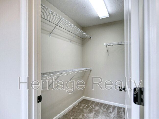 Building Photo - 10728 Gable Run Dr