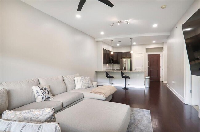 Primary Photo - 200 River Vista Drive