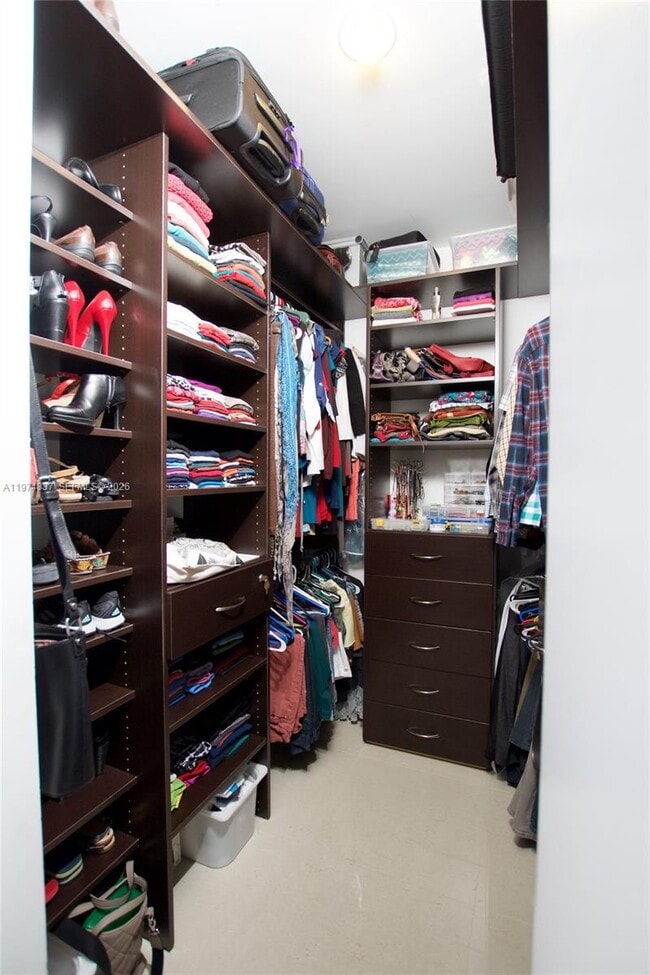 Building Photo - 7901 Hispanola Ave