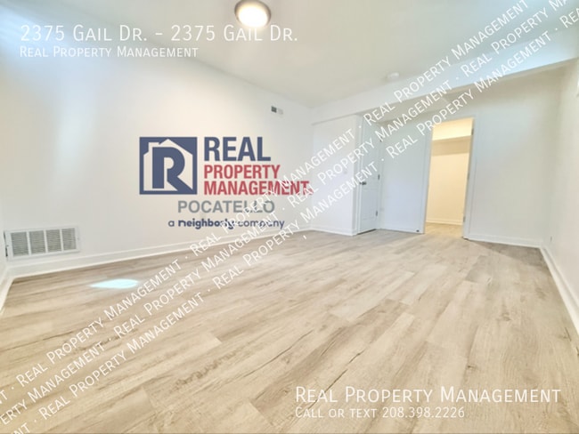 Building Photo - 2375 Gail Dr