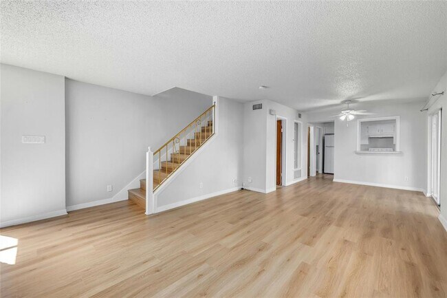Building Photo - 8102 Ceberry Dr