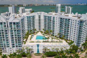 Building Photo - 7900 Harbor Island Dr
