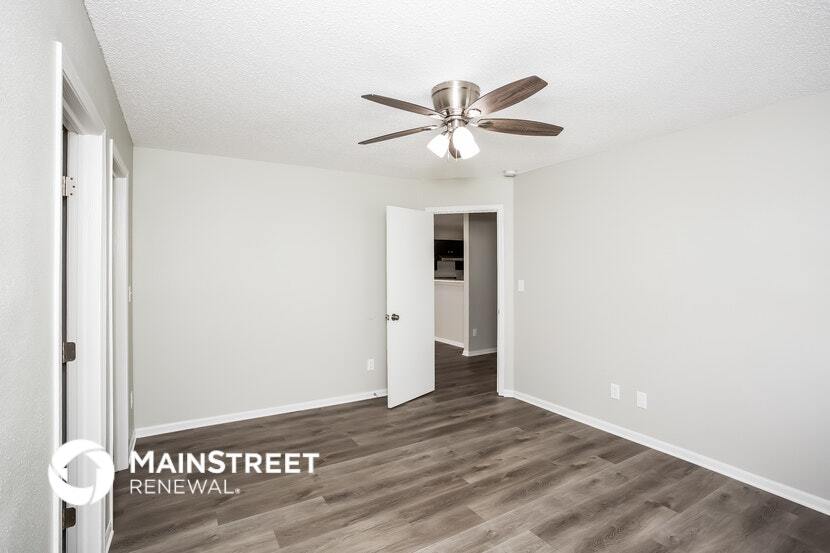 Building Photo - 4550 Riverbrook Ln