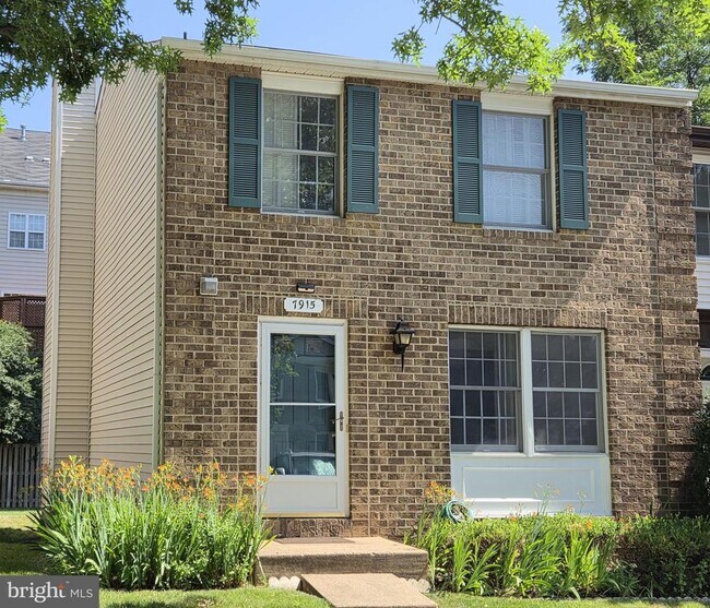 Building Photo - 7915 Tyson Oaks Cir