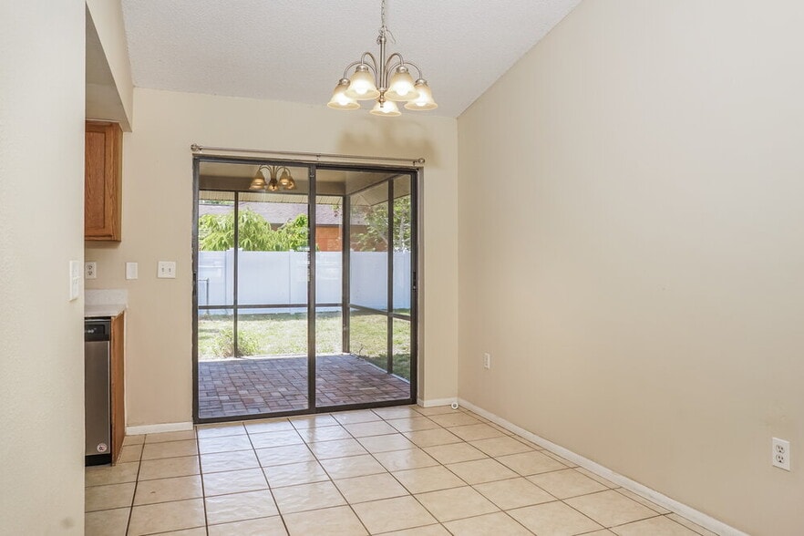 Building Photo - 2264 Silver Maple Ct