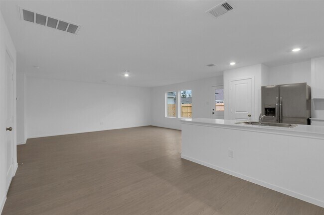 Building Photo - 18031 Trepito Ave