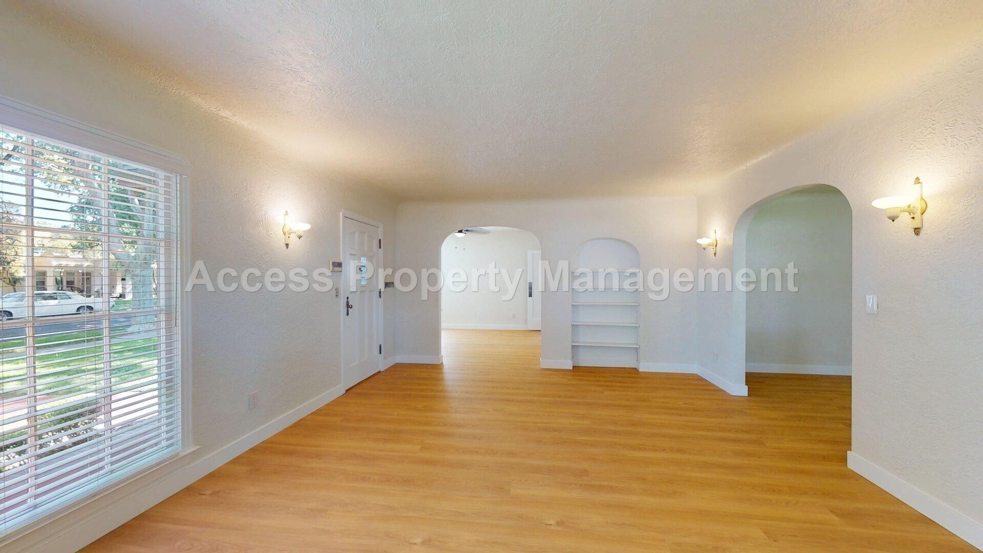 Building Photo - 1200 Sycamore St