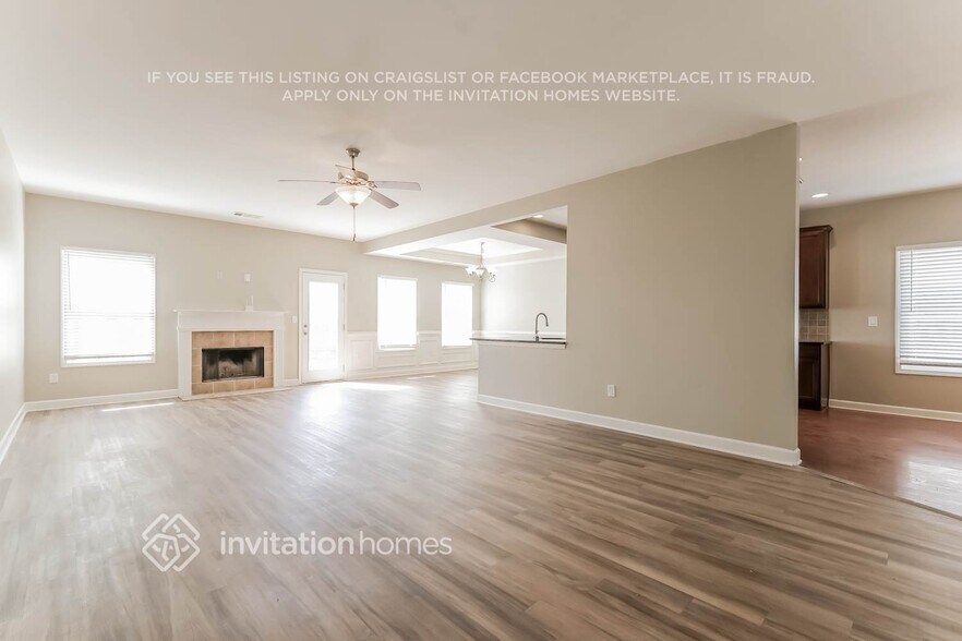 Building Photo - 4457 Links Blvd