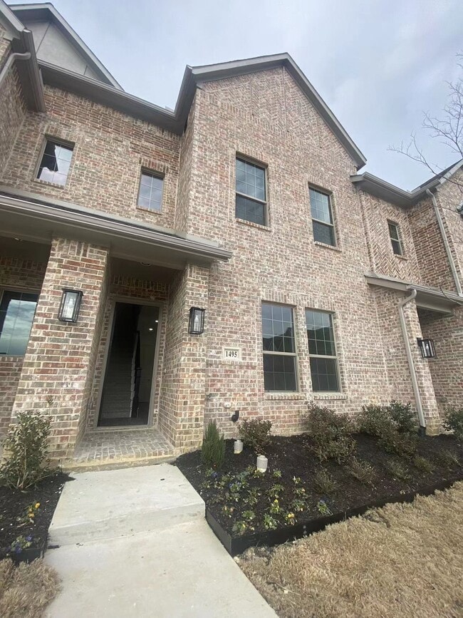 Building Photo - 1495 Perrin Ln