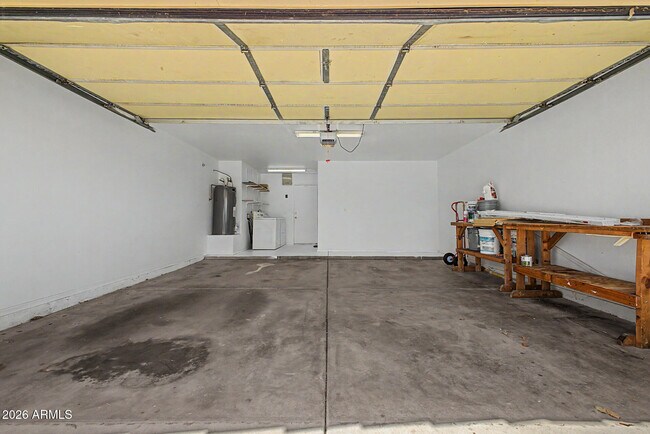 Building Photo - 16712 N 160th Ave