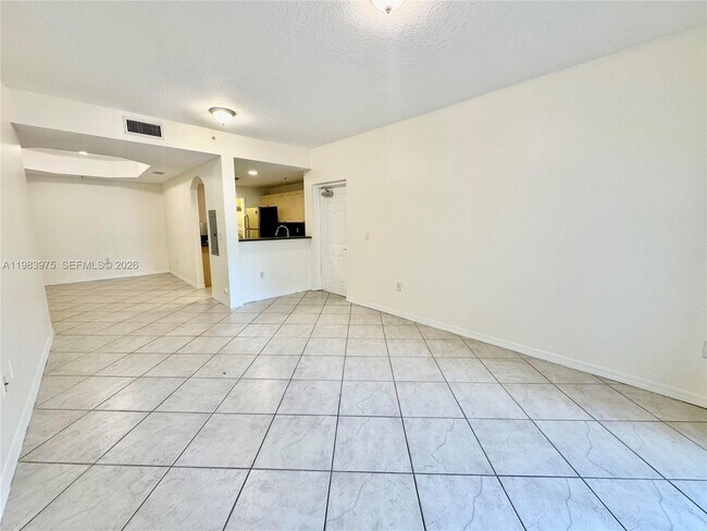 Building Photo - 6520 NW 114th Ave