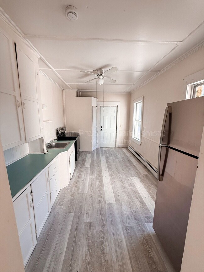 Primary Photo - 22 Gold St