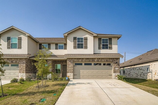 Building Photo - 18421 Cremello Dr