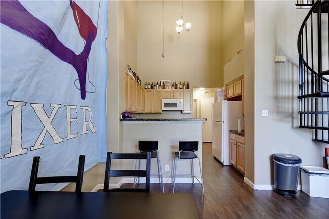 Building Photo - West Campus Complex For Lease Aug 2026!