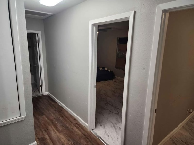 Building Photo - 1208 Sabinas St