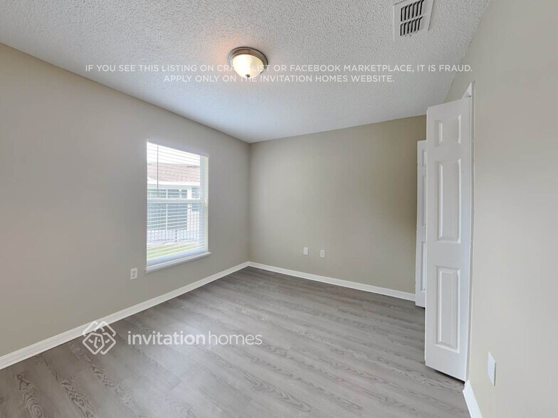 Building Photo - 342 Alegriano Ct