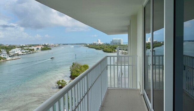 Building Photo - 375 S Beach Rd